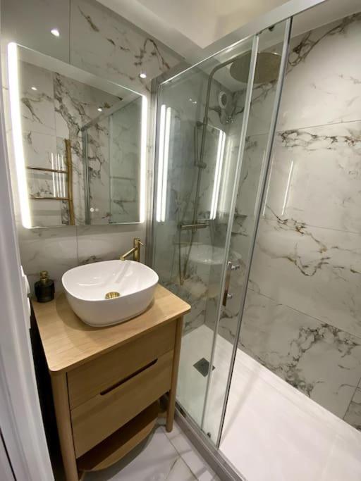 루르드 Madonna Elegance, Proche Sanctuaire, 95M2 아파트 외부 사진